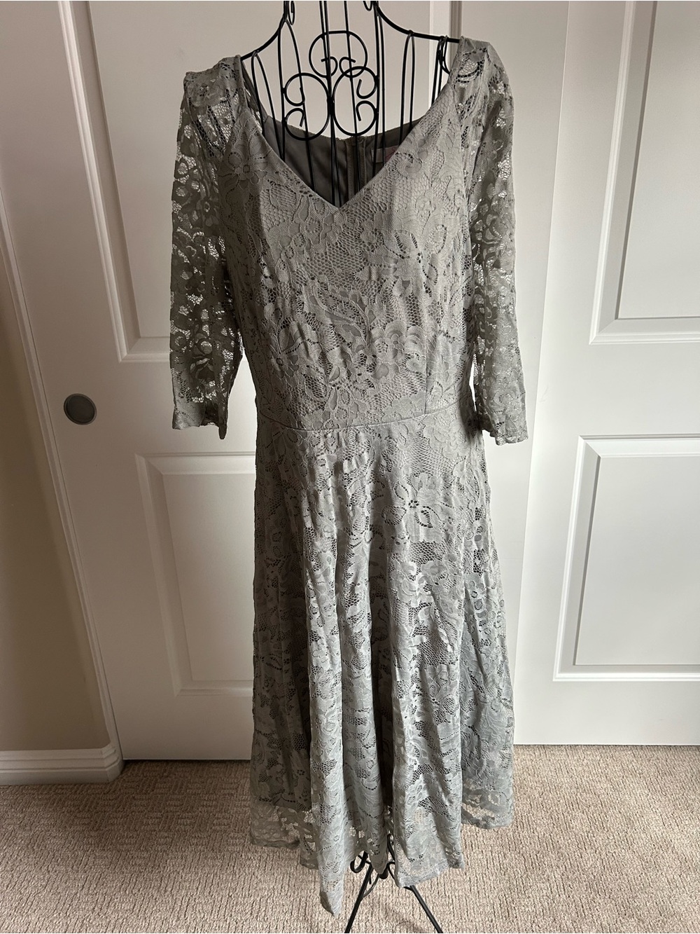 V-Neck Lace Midi Dress in Light Gray